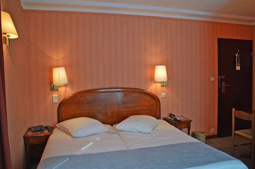 Hotel Du Roy Bouillon Exteriör bild