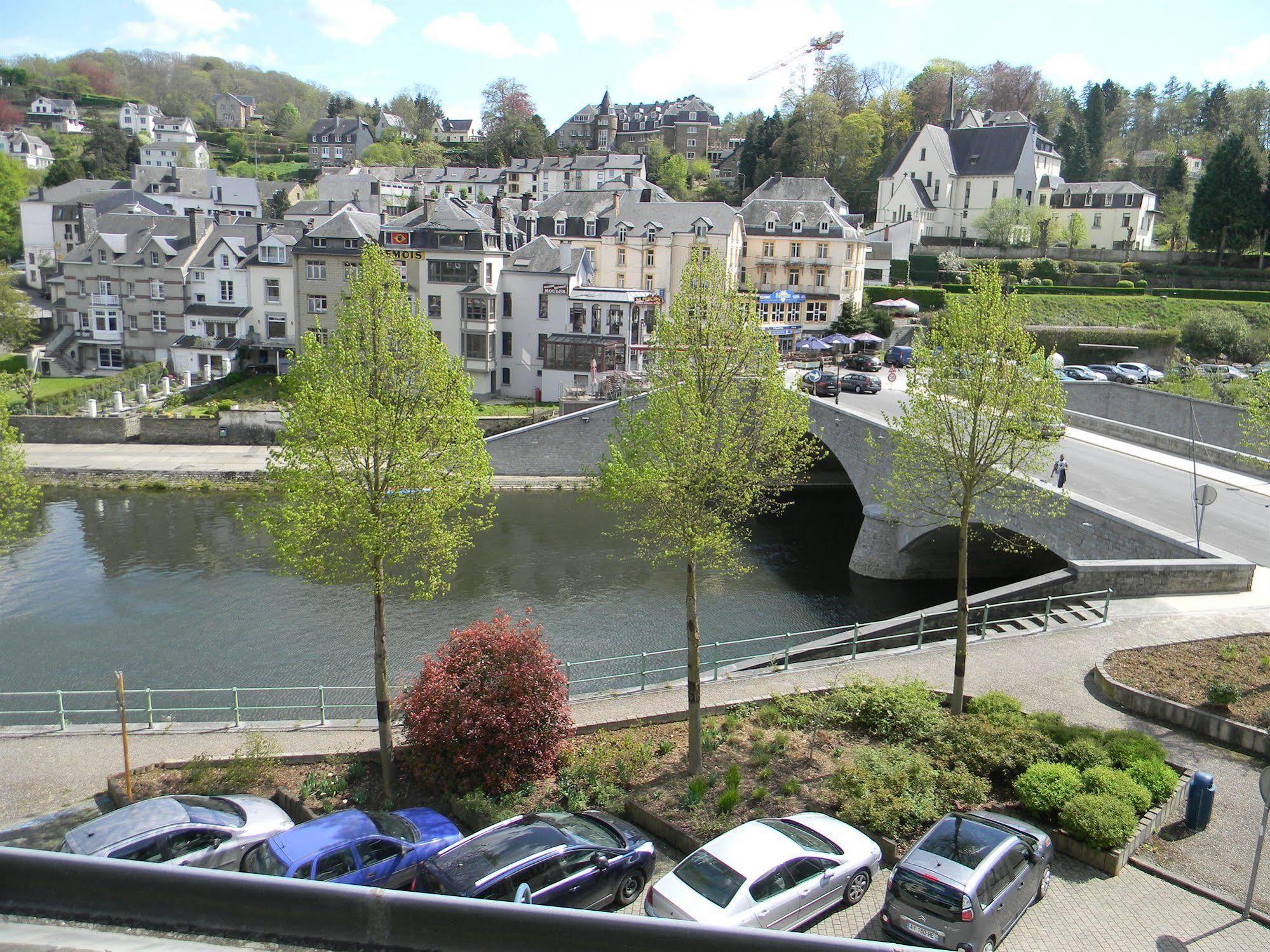 Hotel Du Roy Bouillon Exteriör bild